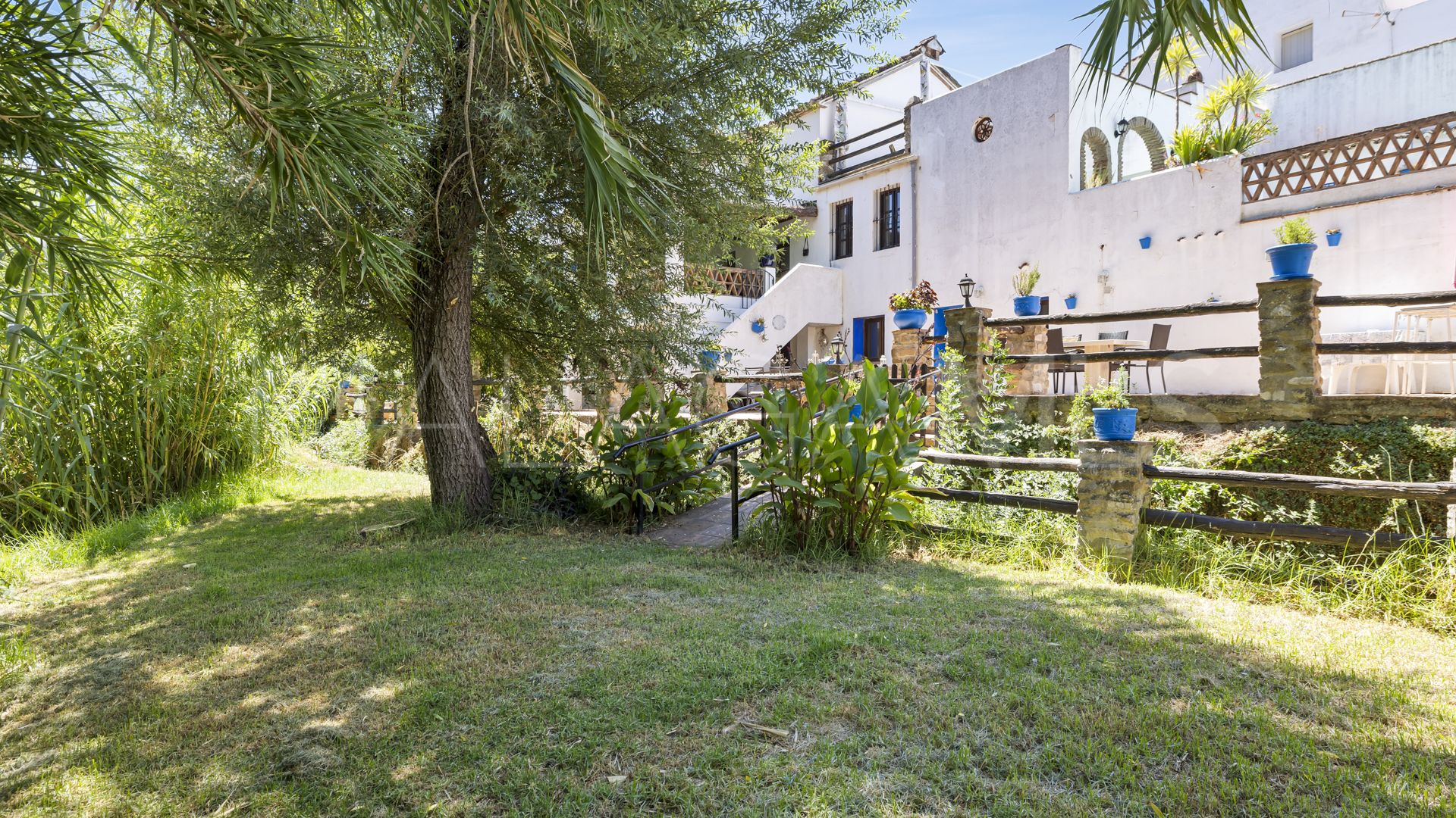 Maison jumelée for sale in Cortes de la Frontera