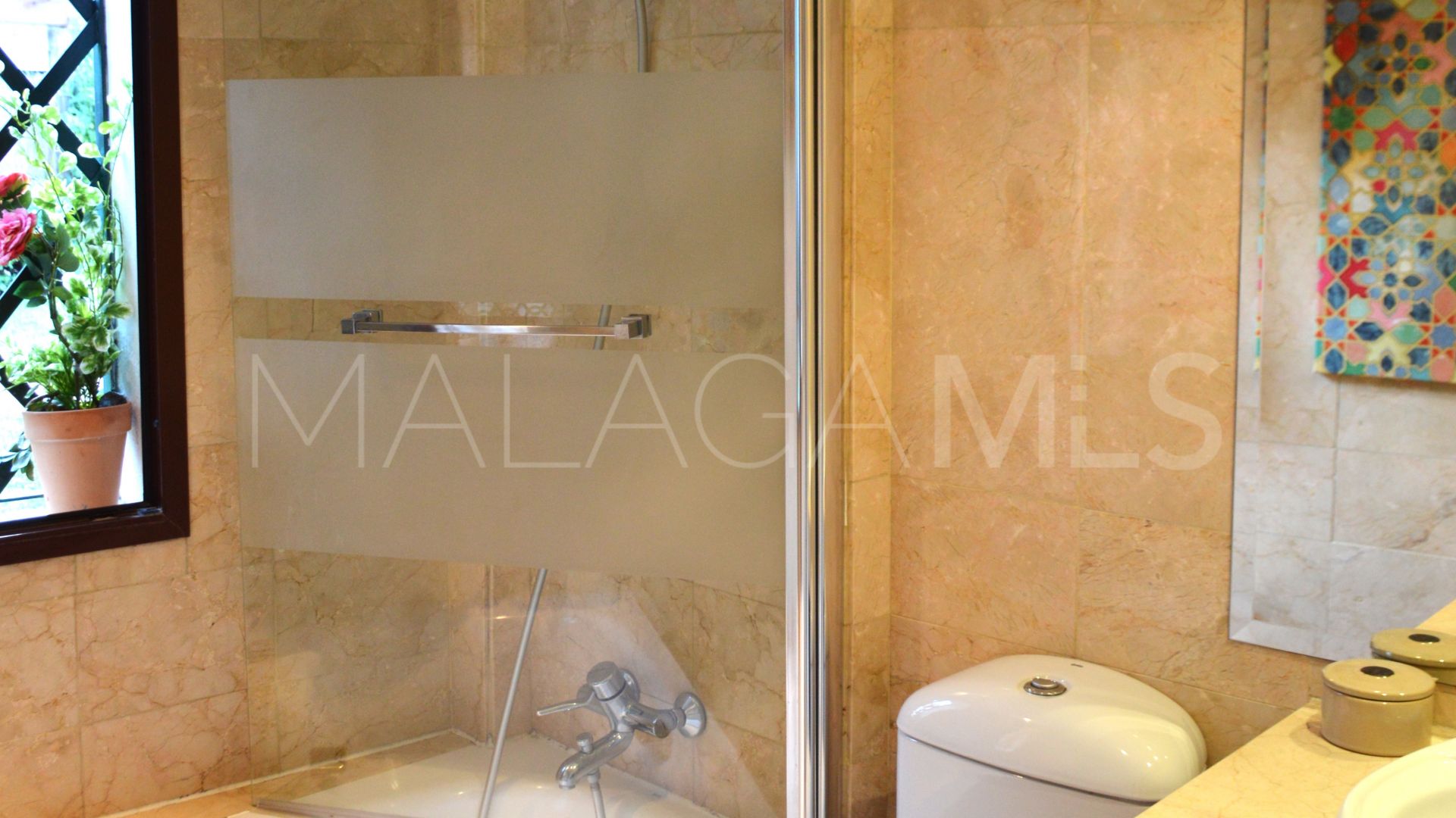 Apartamento planta baja for sale de 1 bedroom in Las Lomas del Marbella Club