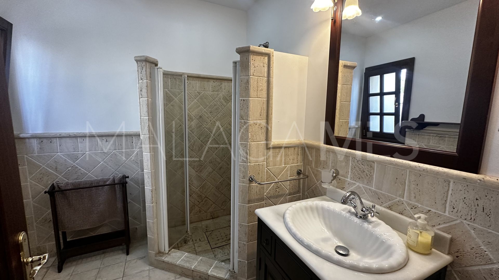 Villa for sale in Linda Vista Baja