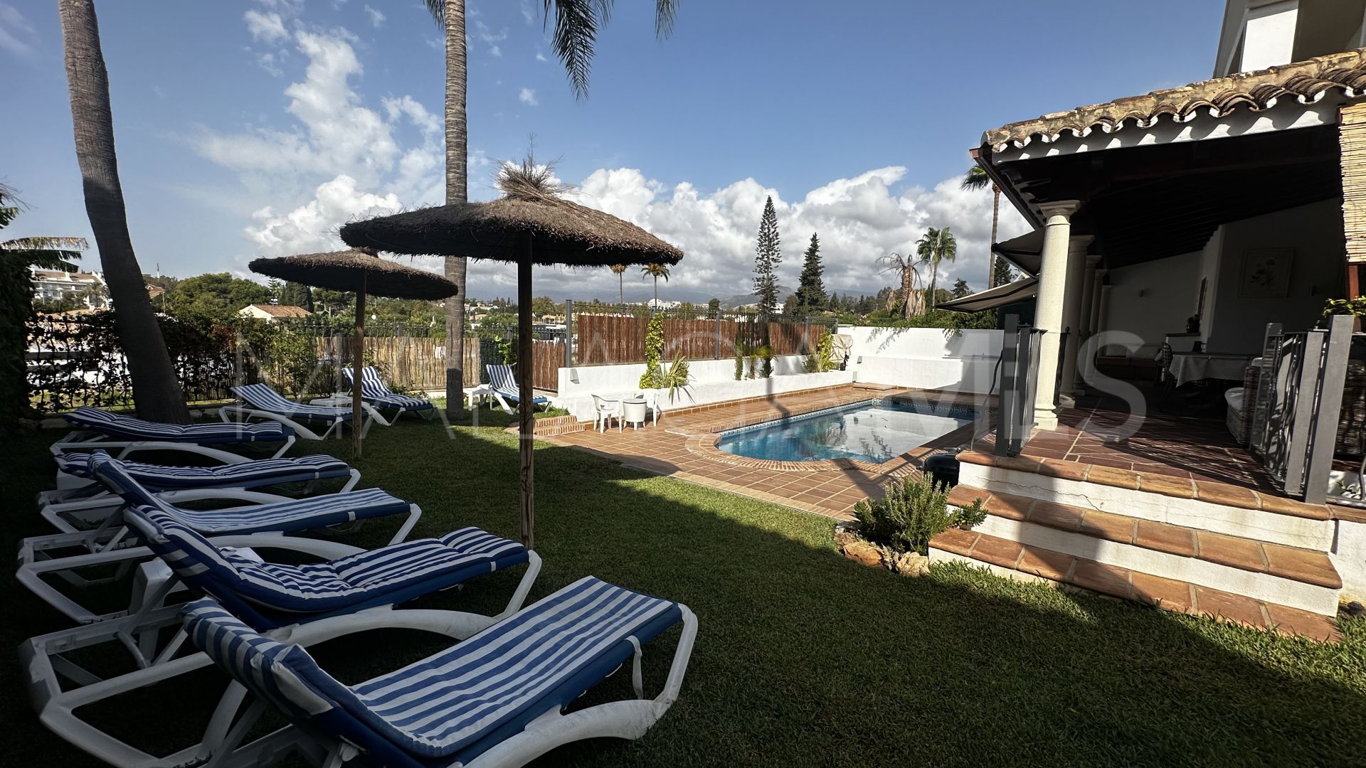 Se vende villa in Linda Vista Baja