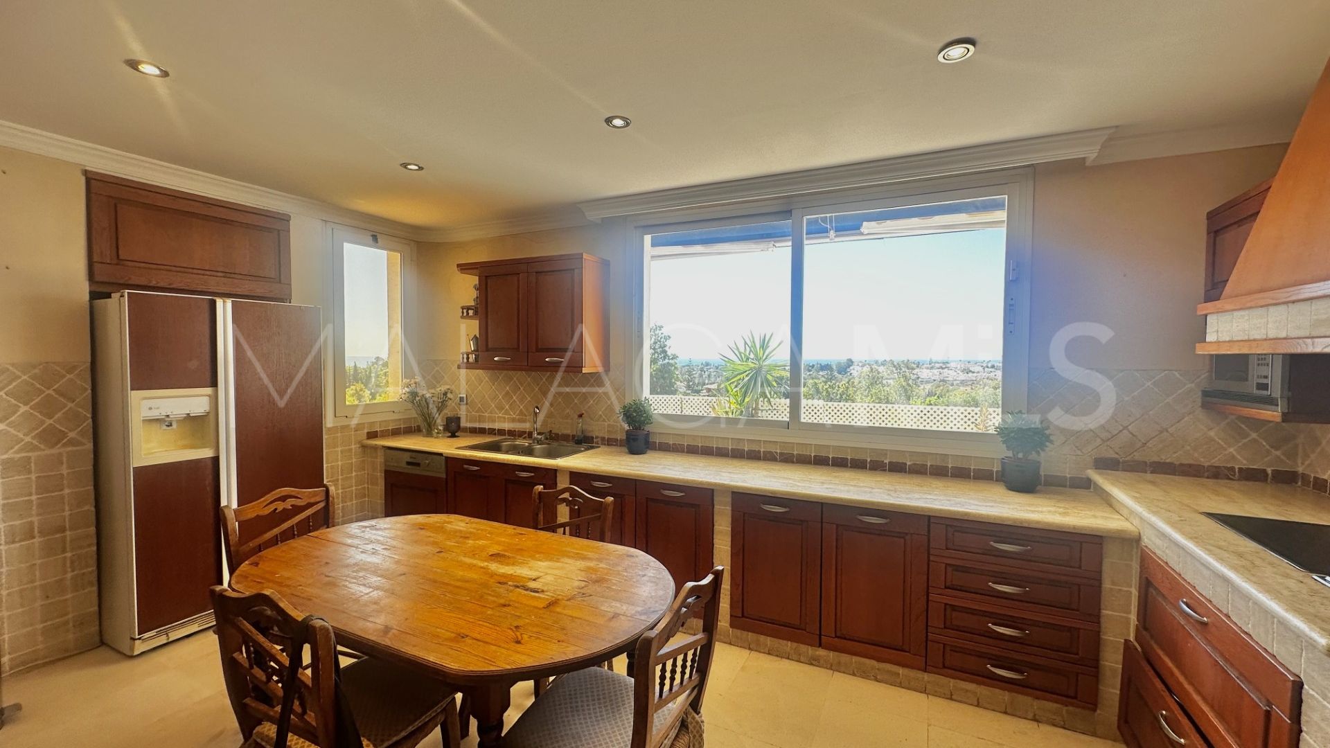 Duplex penthouse for sale in Guadalmina Alta