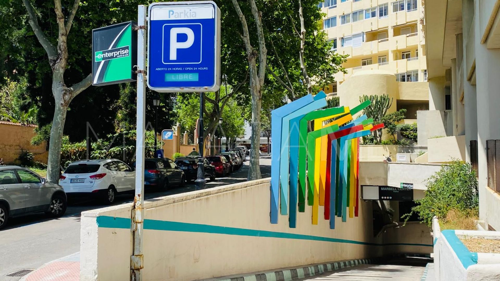 Lägenhet for sale in Playa Bajadilla - Puertos