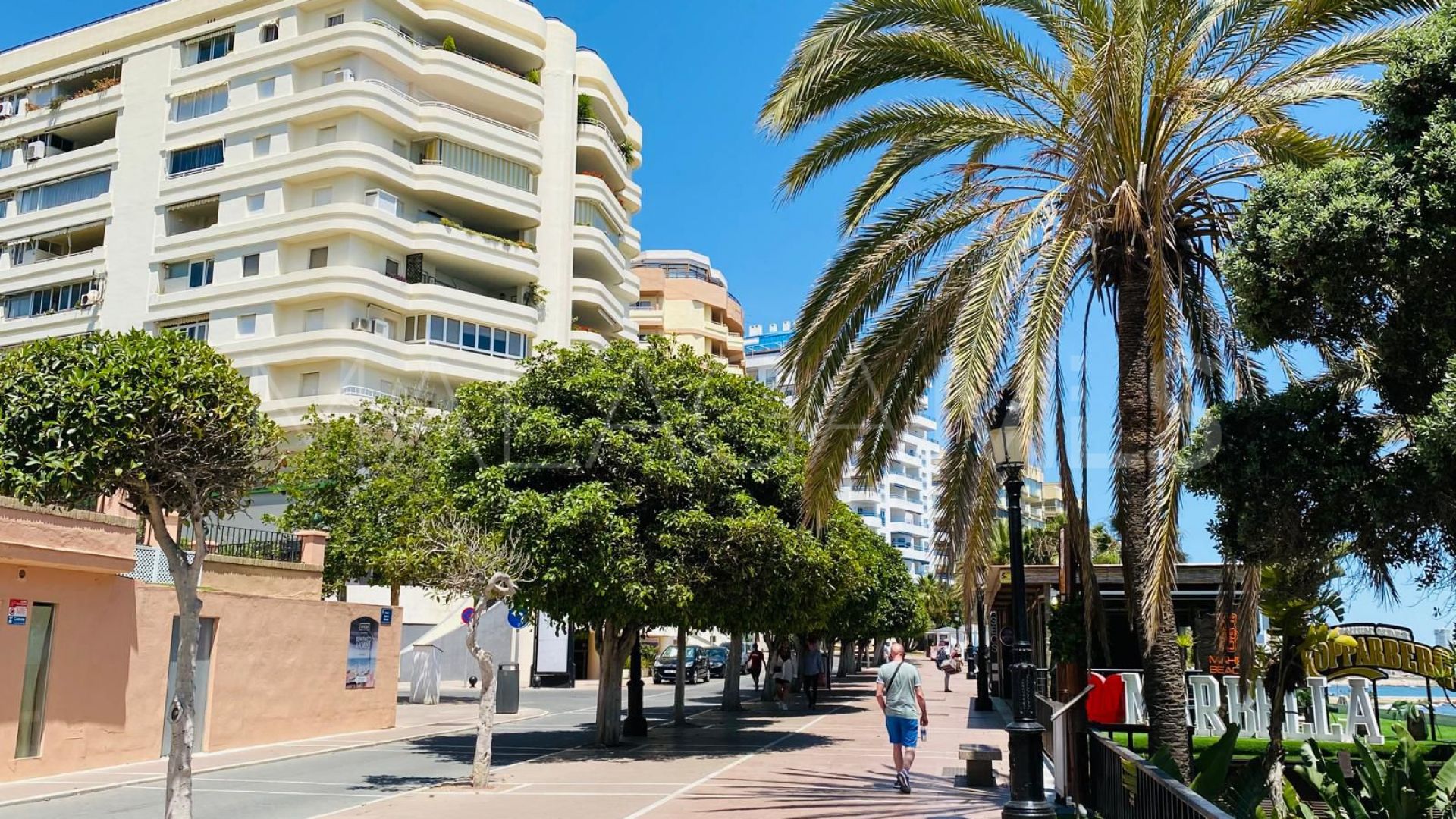 Lägenhet for sale in Playa Bajadilla - Puertos