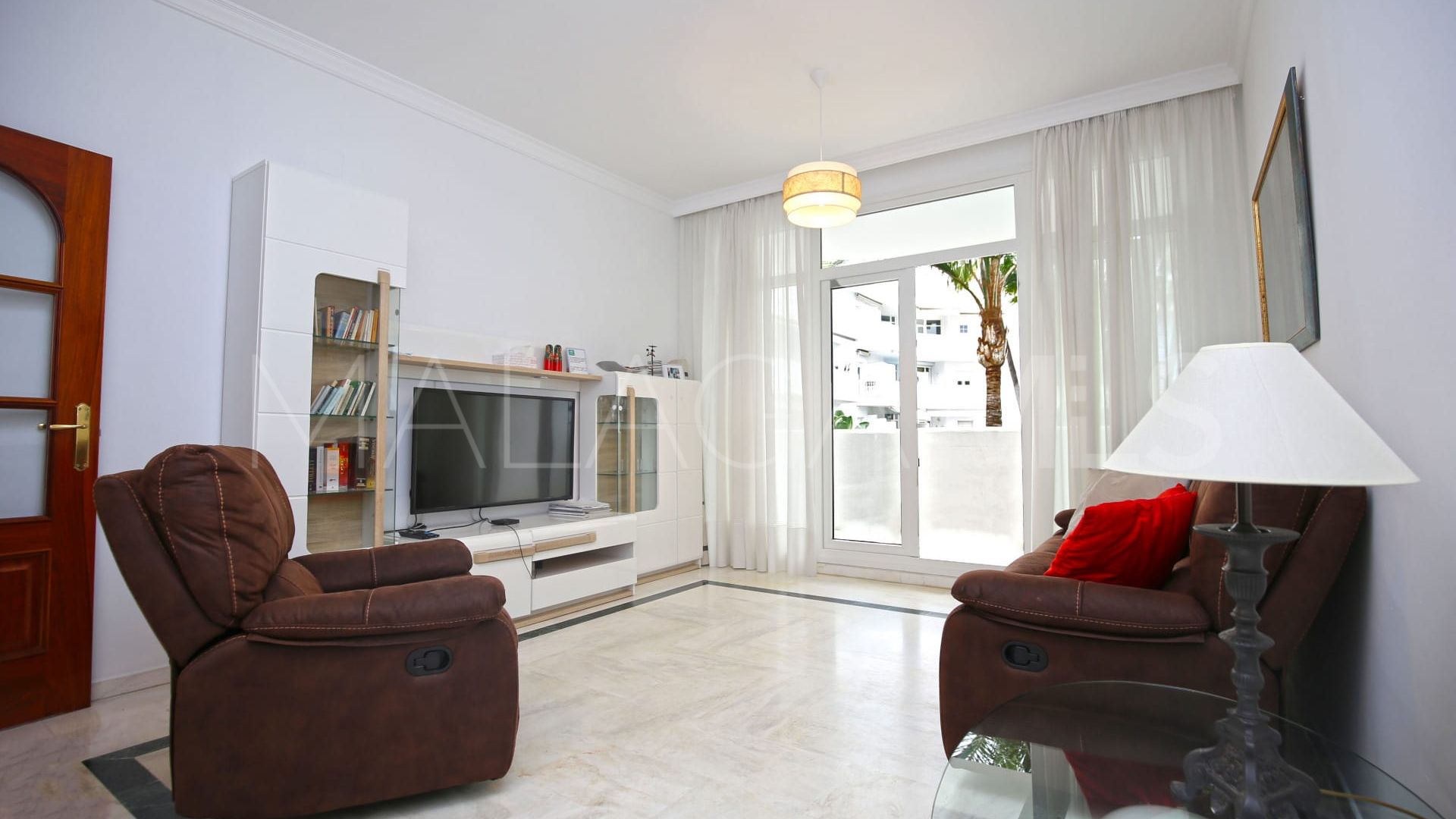 Lägenhet for sale in Marbella Golden Mile