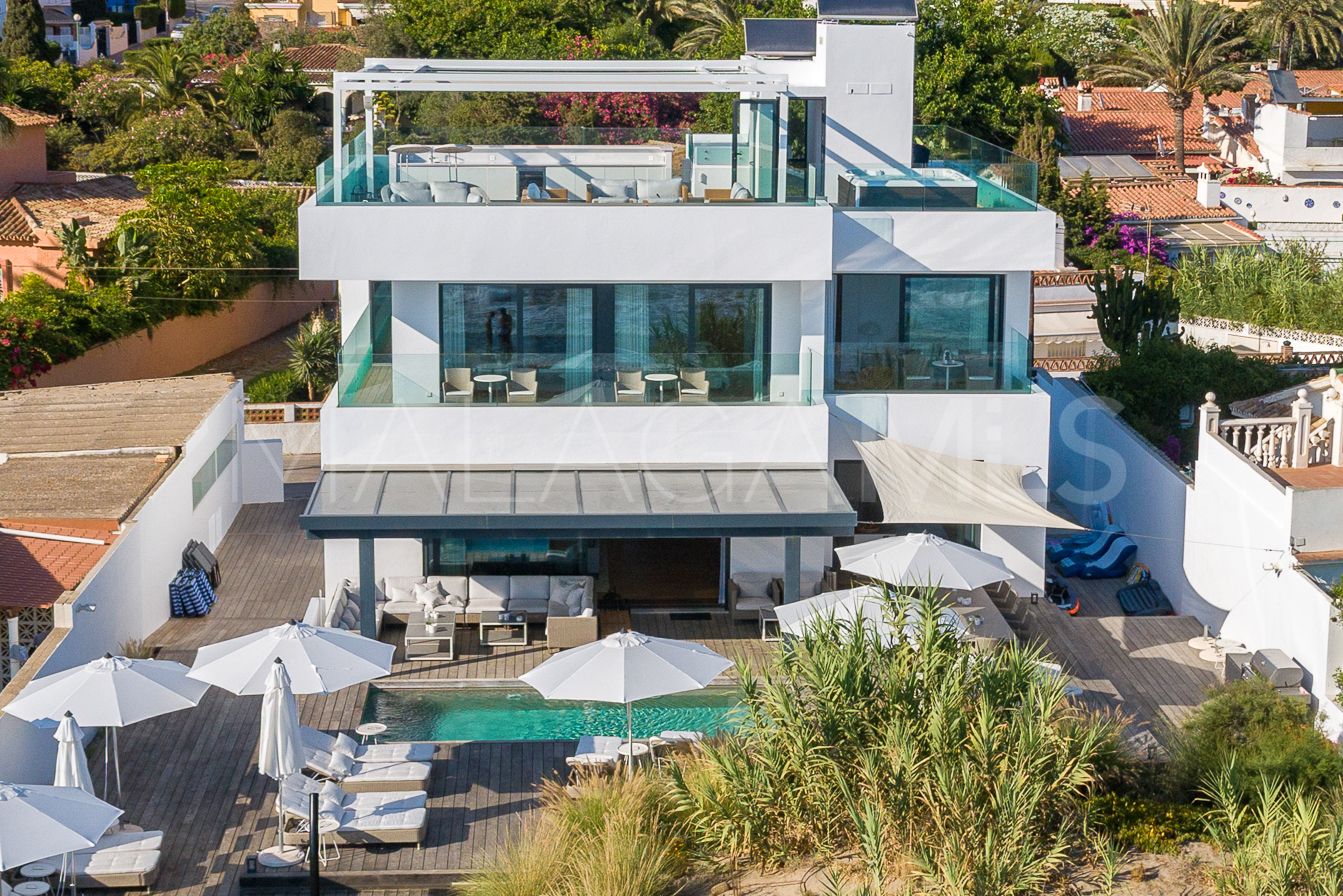 Villa for sale in Costabella