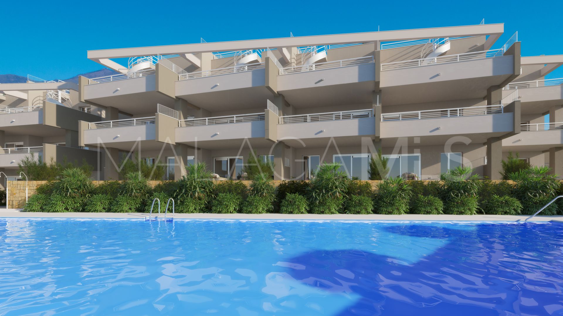 For sale 2 bedrooms apartment in Estepona Golf
