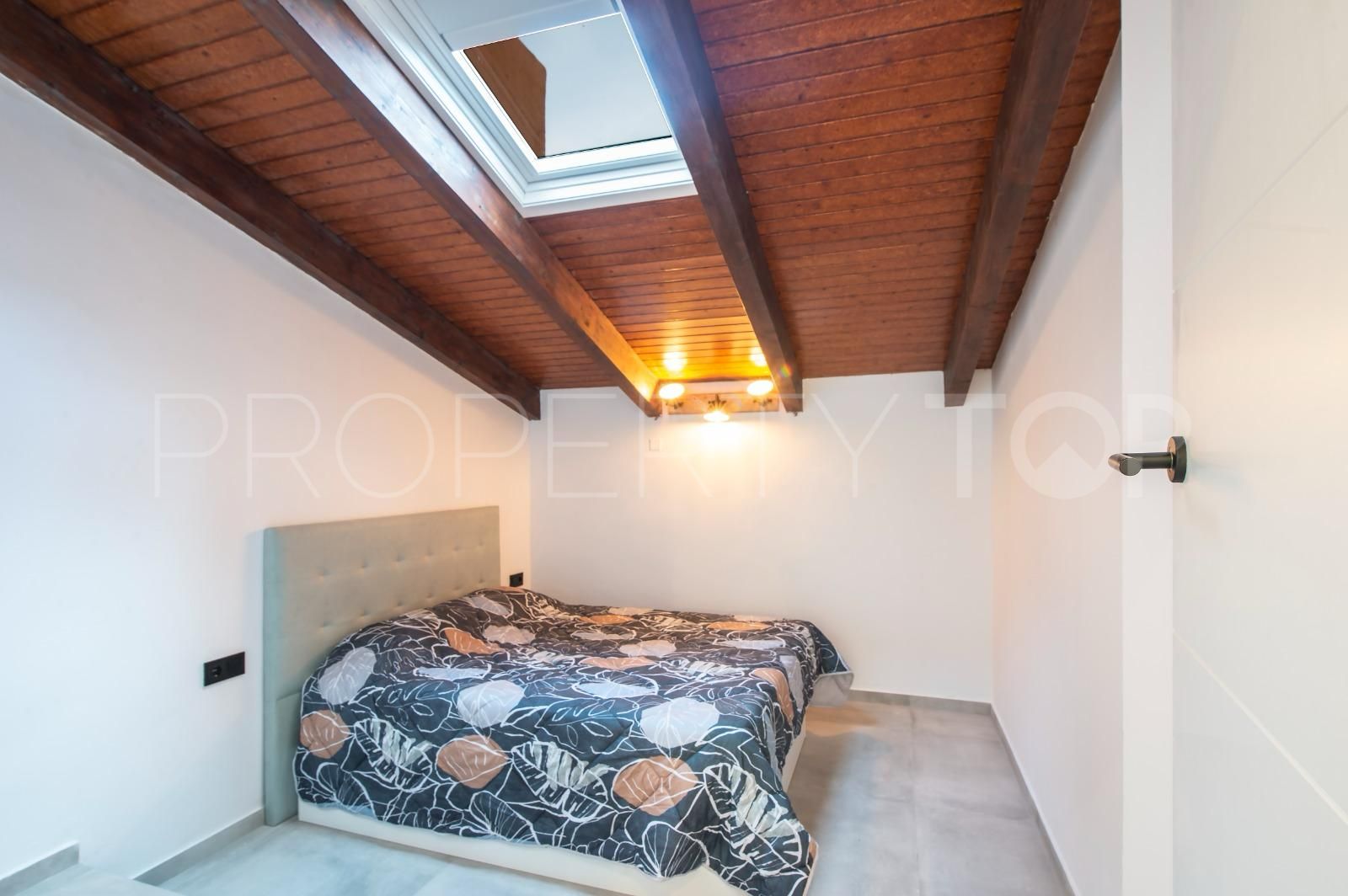 For sale Paraiso Barronal apartment with 5 bedrooms