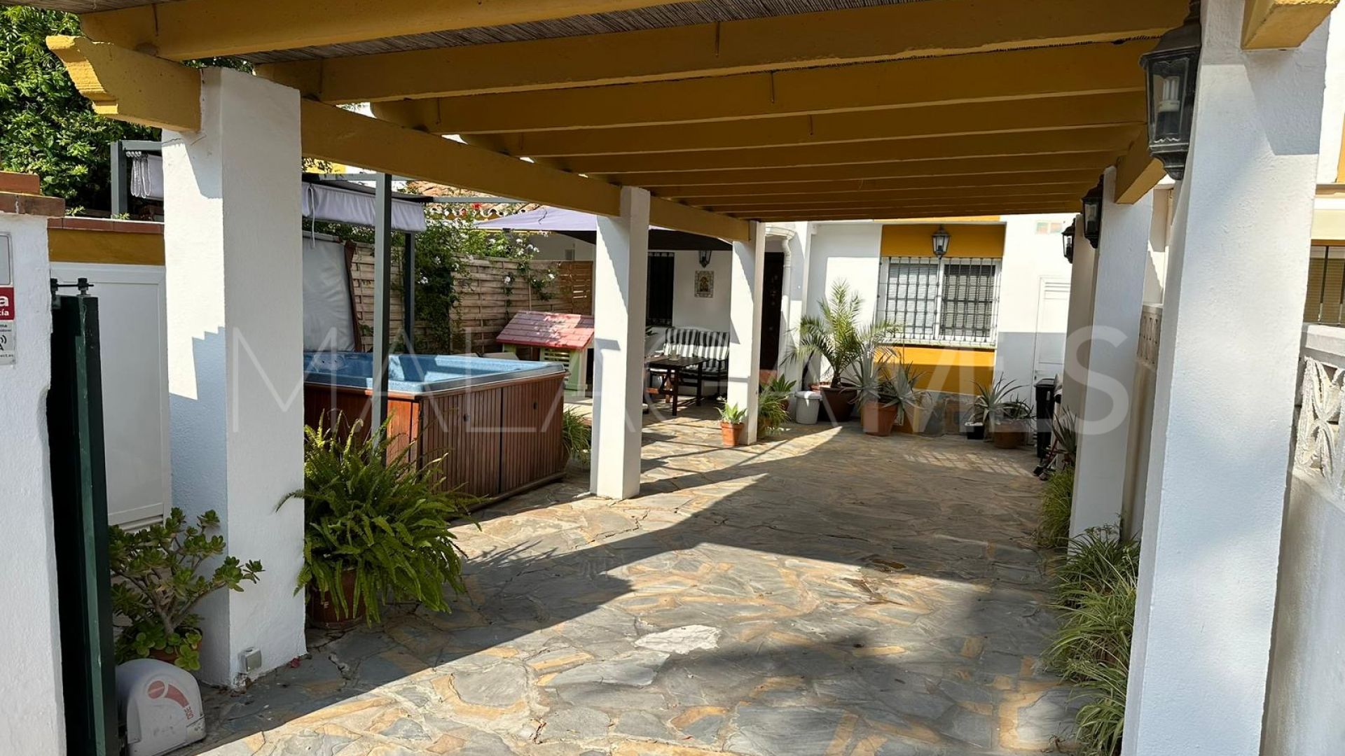 Buy adosado with 3 bedrooms in Benamara