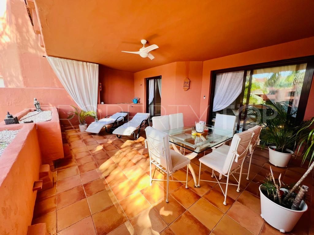 Buy 3 bedrooms apartment in Guadalmansa