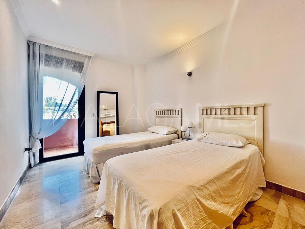 Apartamento de 3 bedrooms a la venta in Guadalmansa