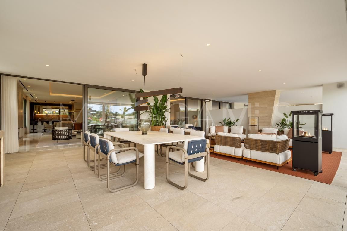 Tvåvåningslägenhet for sale in Marbella Golden Mile