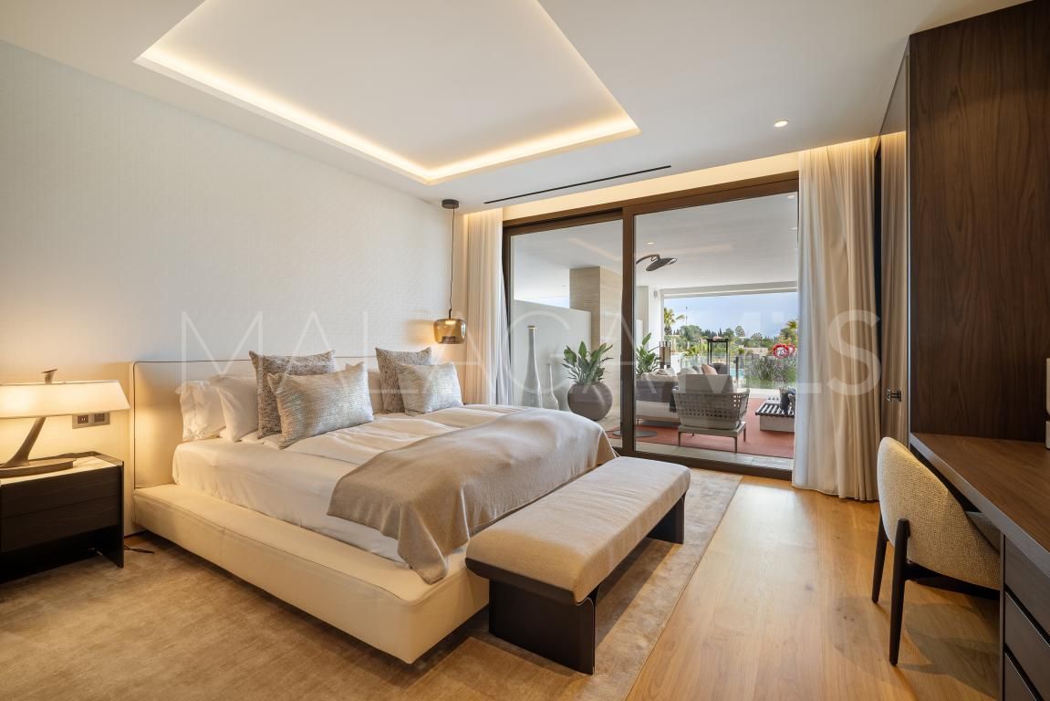 Tvåvåningslägenhet for sale in Marbella Golden Mile