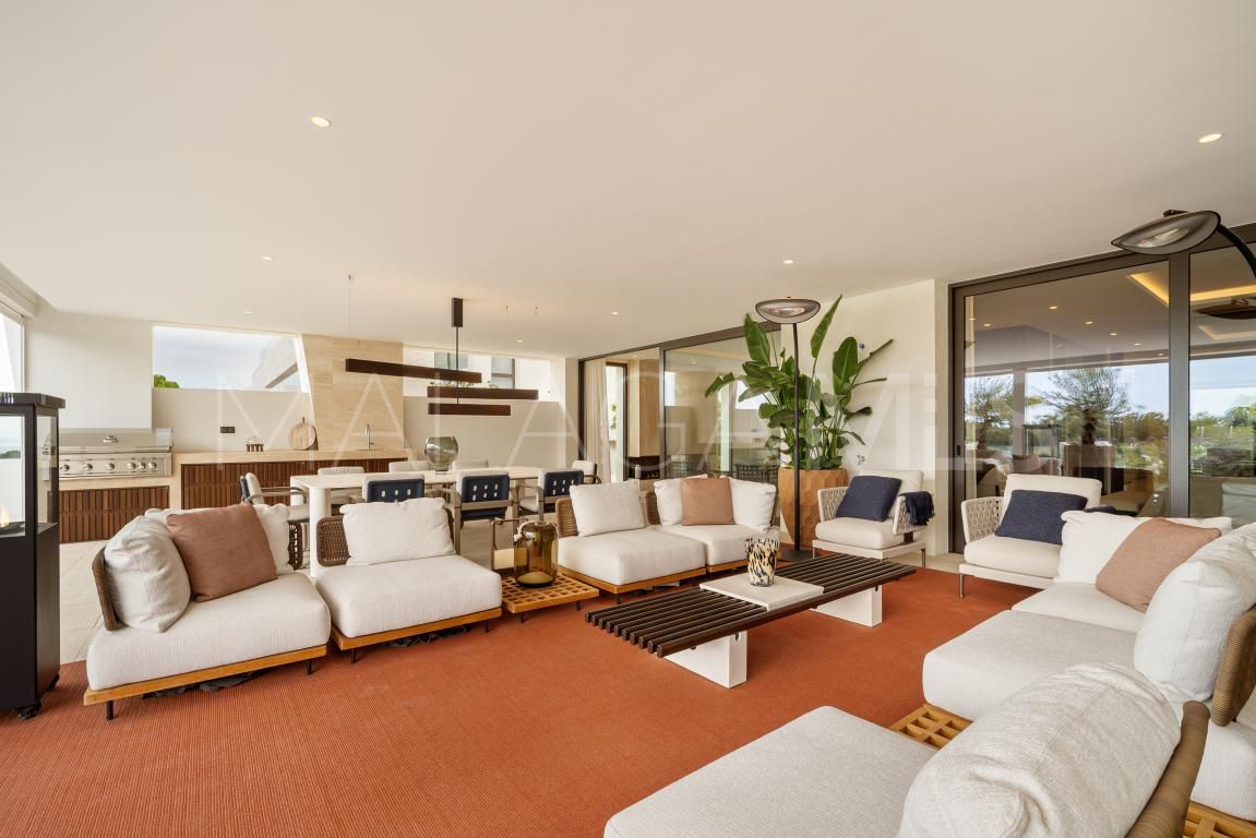 Tvåvåningslägenhet for sale in Marbella Golden Mile