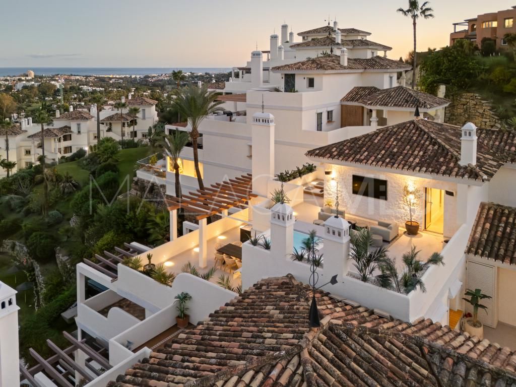 Tvåvånings takvåning for sale in Nueva Andalucia