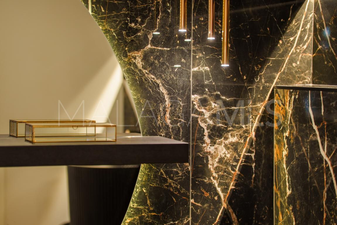 Tvåvånings takvåning for sale in Nueva Andalucia