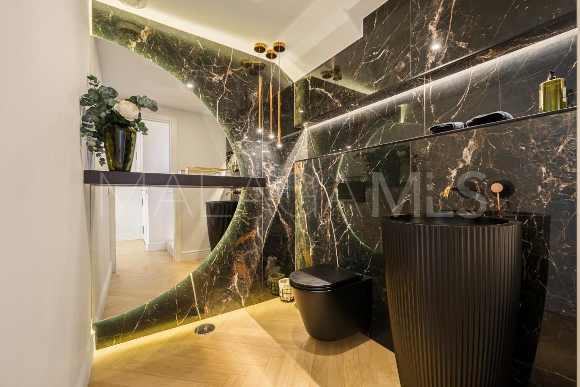 Tvåvånings takvåning for sale in Nueva Andalucia