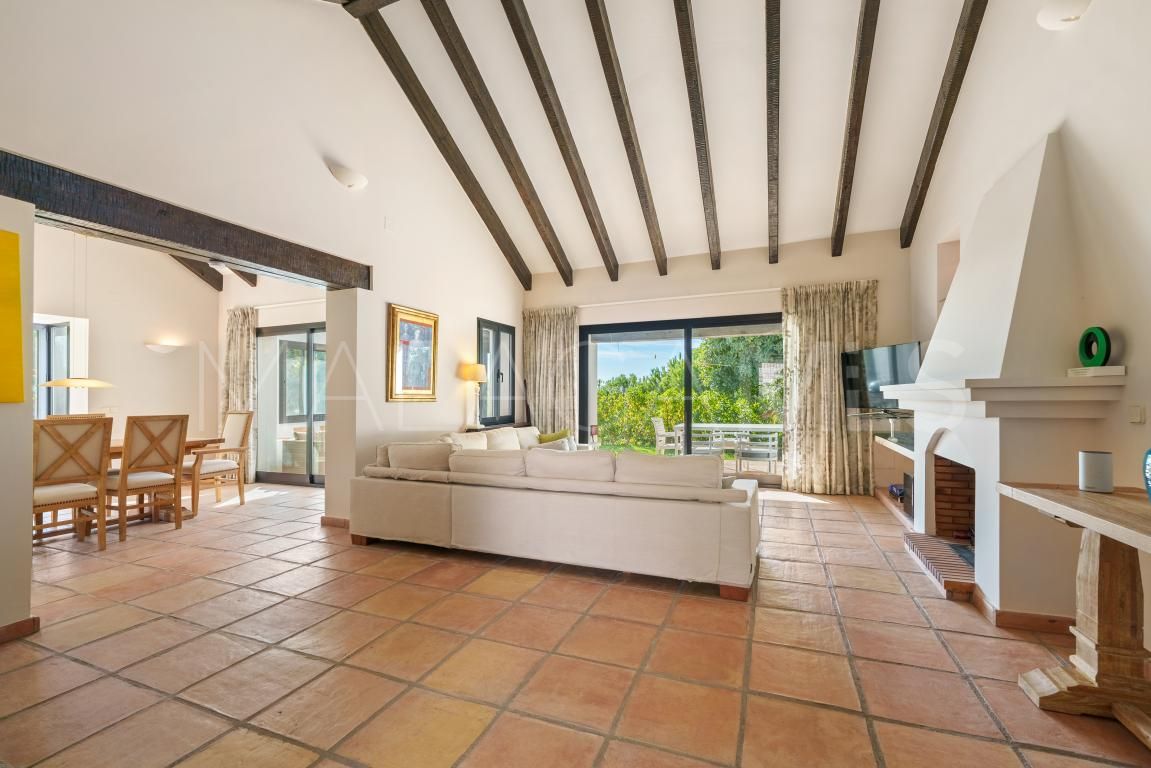 Villa for sale in Puerto del Almendro