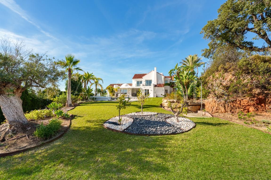 Villa for sale in Puerto del Almendro