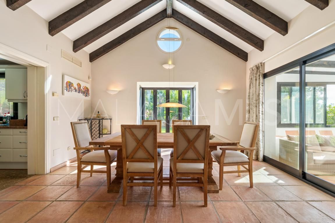 Villa for sale in Puerto del Almendro