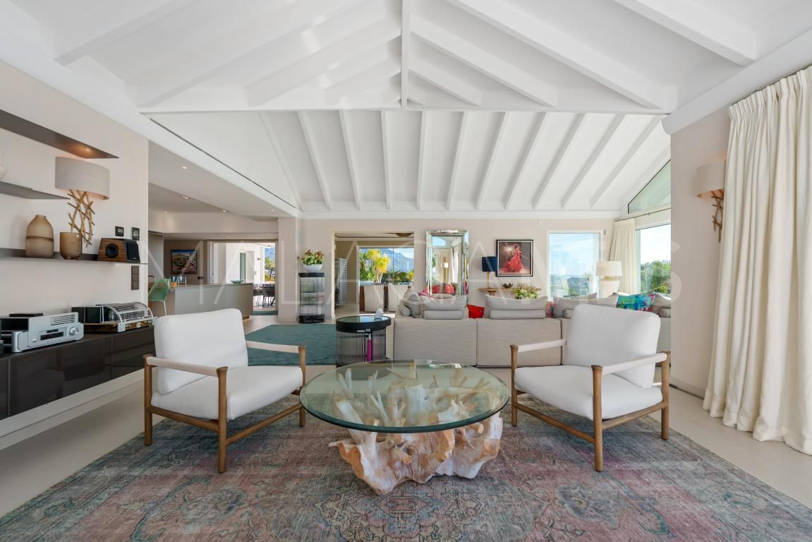 Villa for sale in Puerto del Almendro