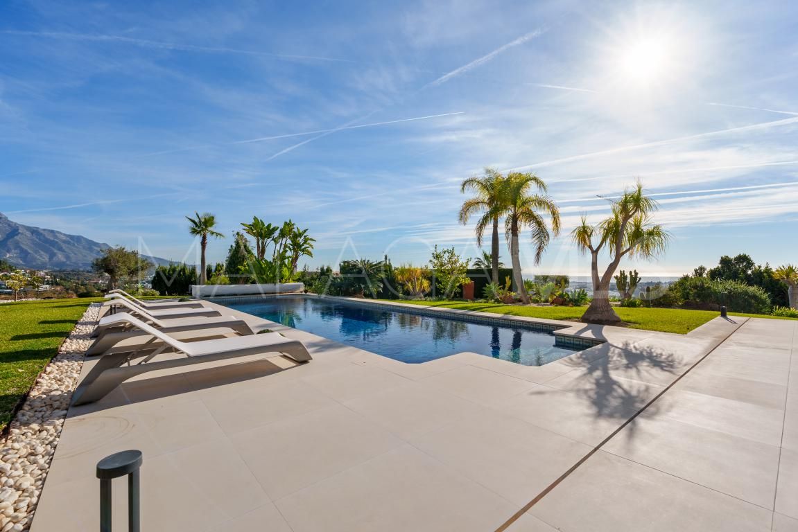 Villa for sale in Puerto del Almendro