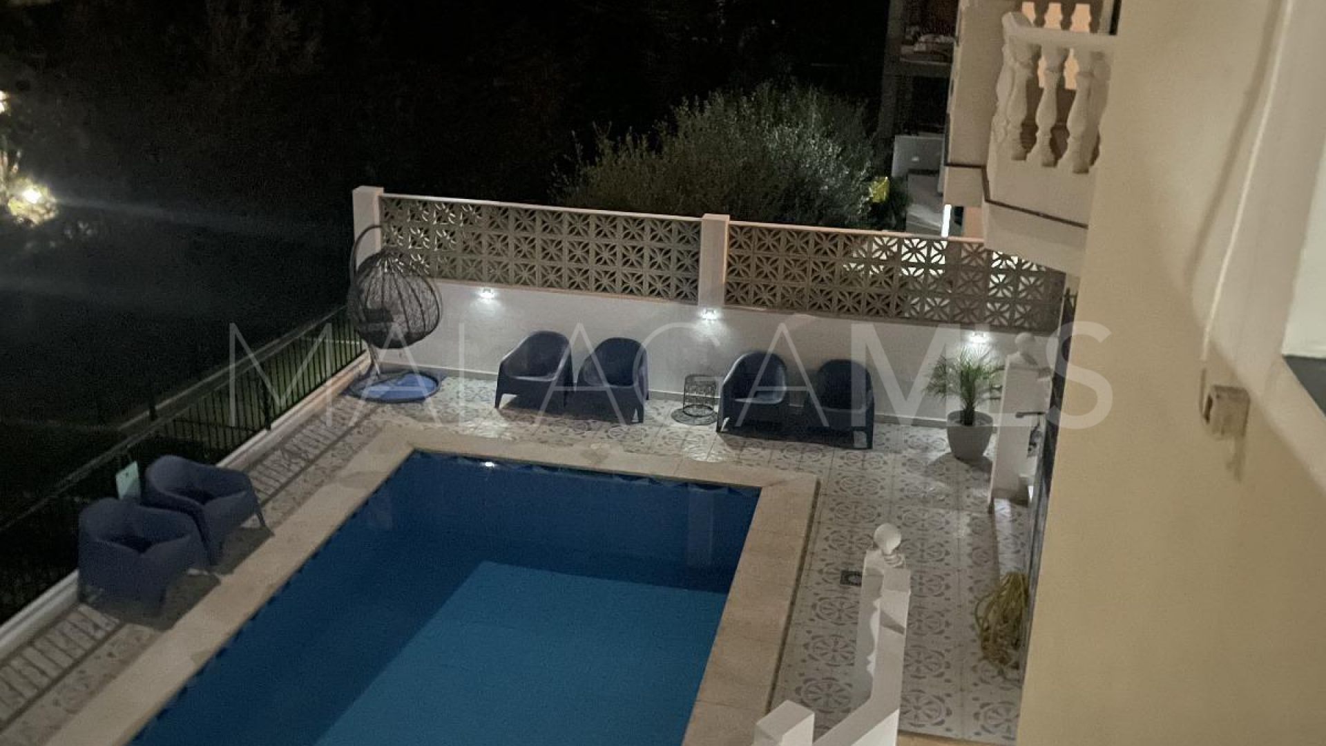 Fuengirola, adosado a la venta de 9 bedrooms