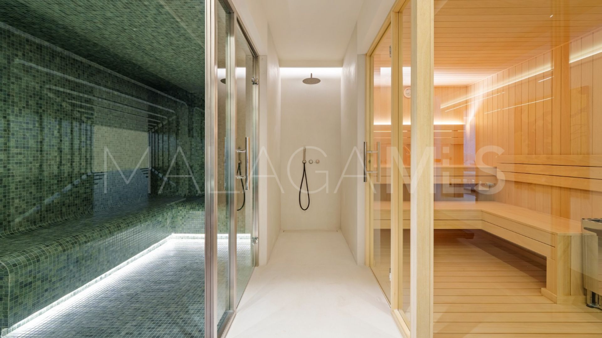 Linda Vista Baja 5 bedrooms villa for sale