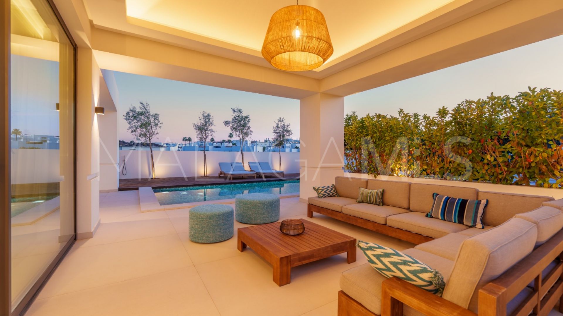 Linda Vista Baja 5 bedrooms villa for sale