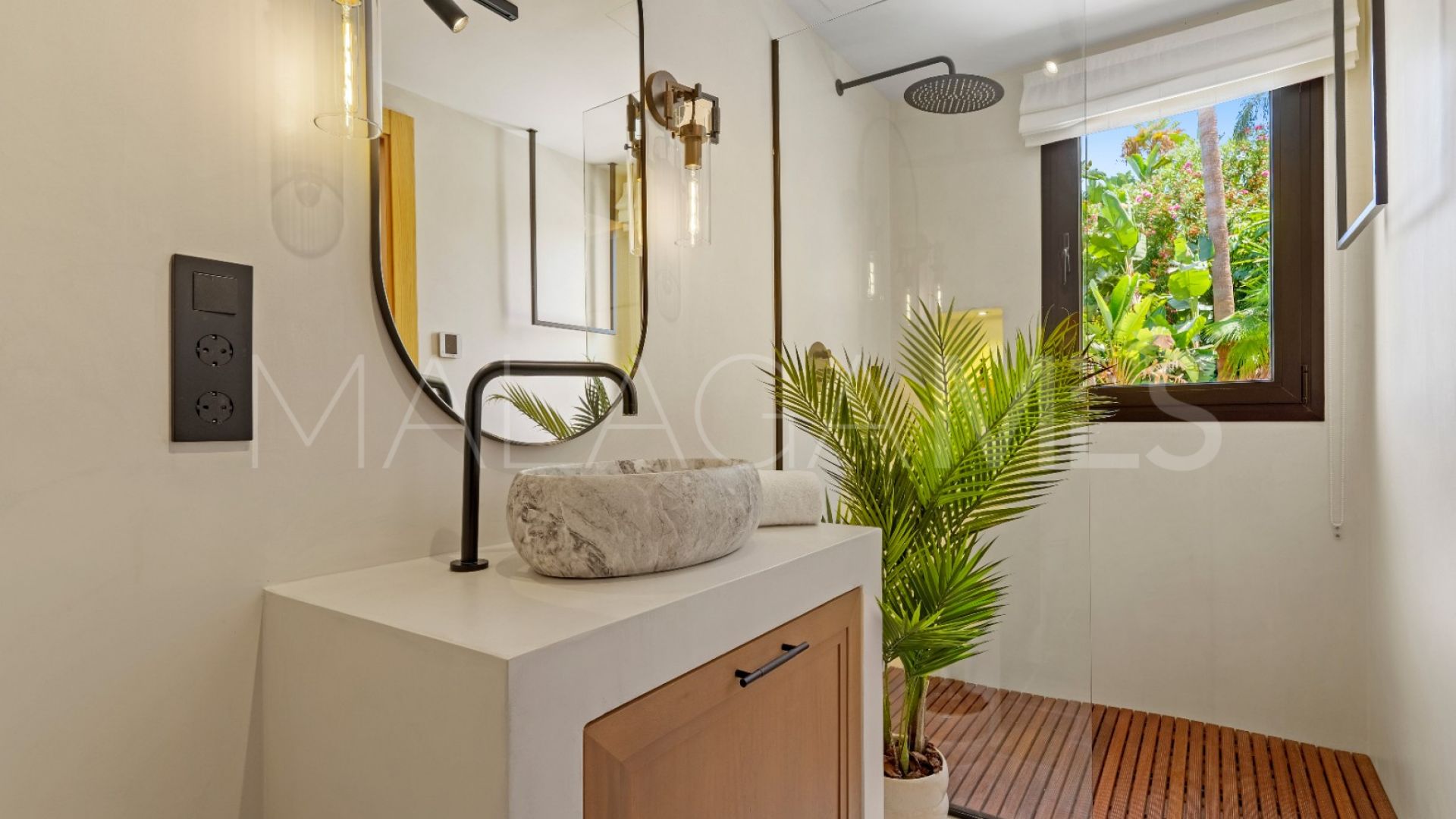 Se vende villa in Nueva Andalucia