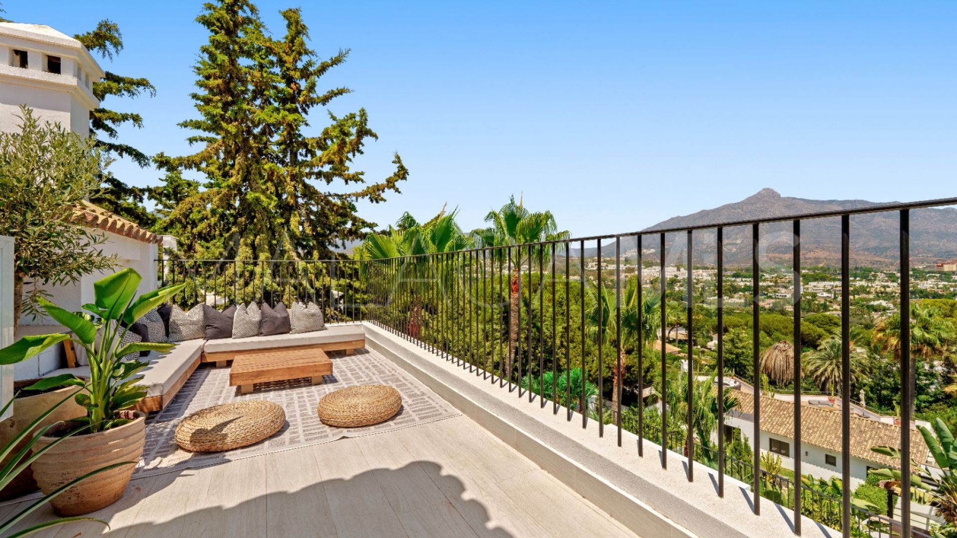 Se vende villa in Nueva Andalucia