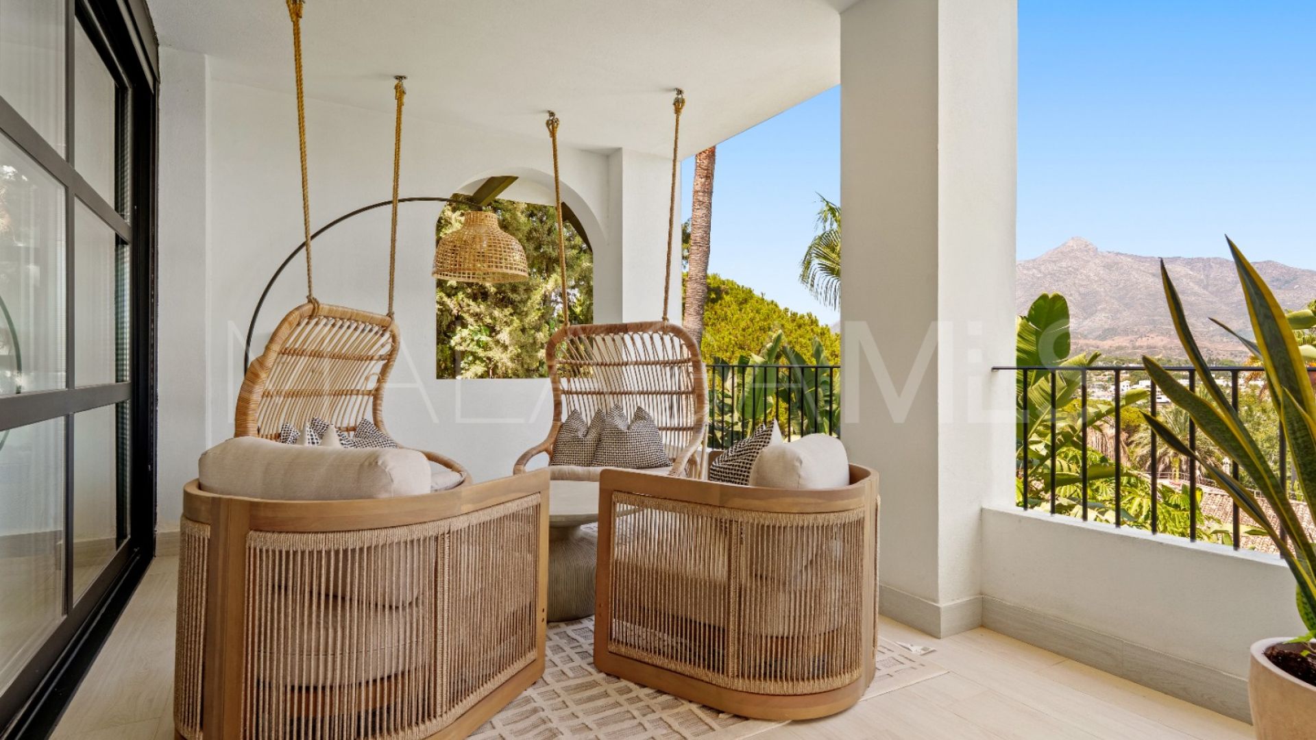 Se vende villa in Nueva Andalucia