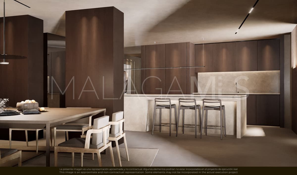 Villa for sale in Nueva Andalucia