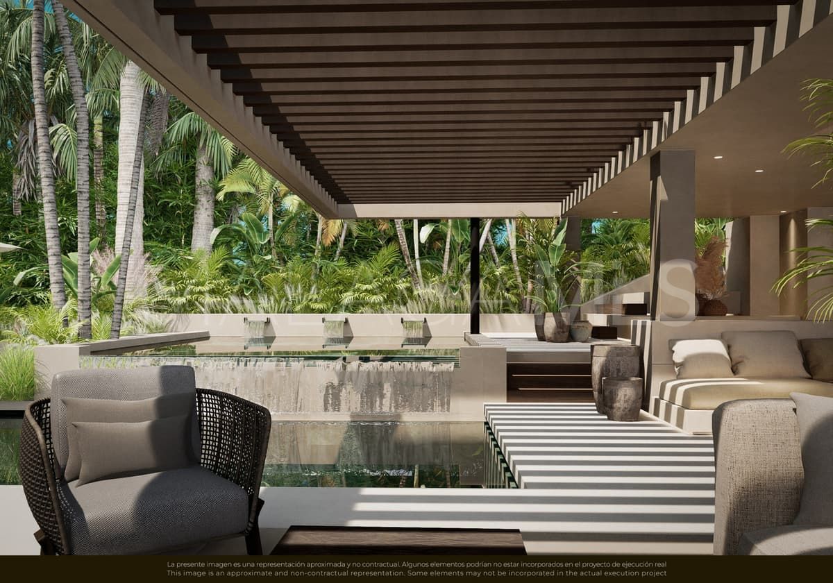 Villa for sale in Nueva Andalucia