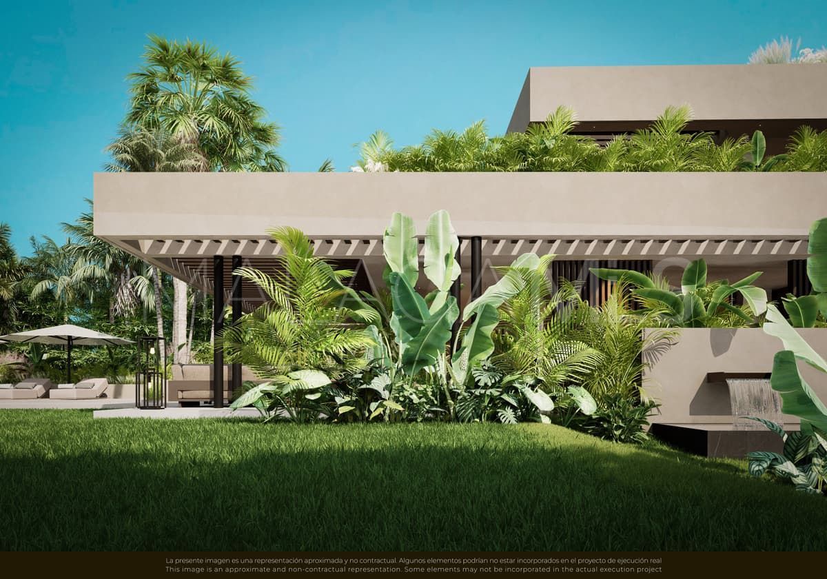 Villa for sale in Nueva Andalucia