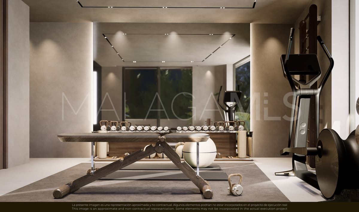 Villa for sale in Nueva Andalucia