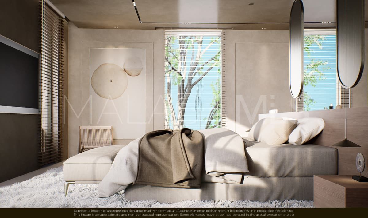 Villa for sale in Nueva Andalucia