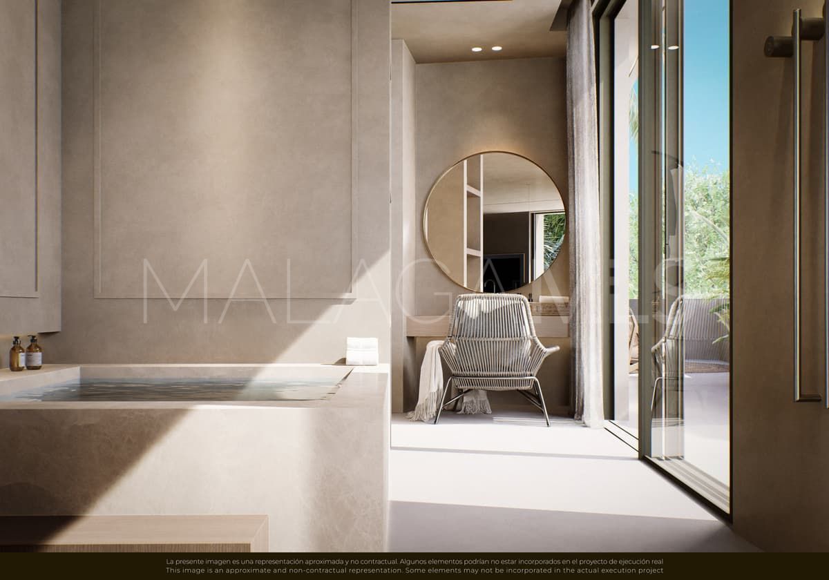 Villa for sale in Nueva Andalucia