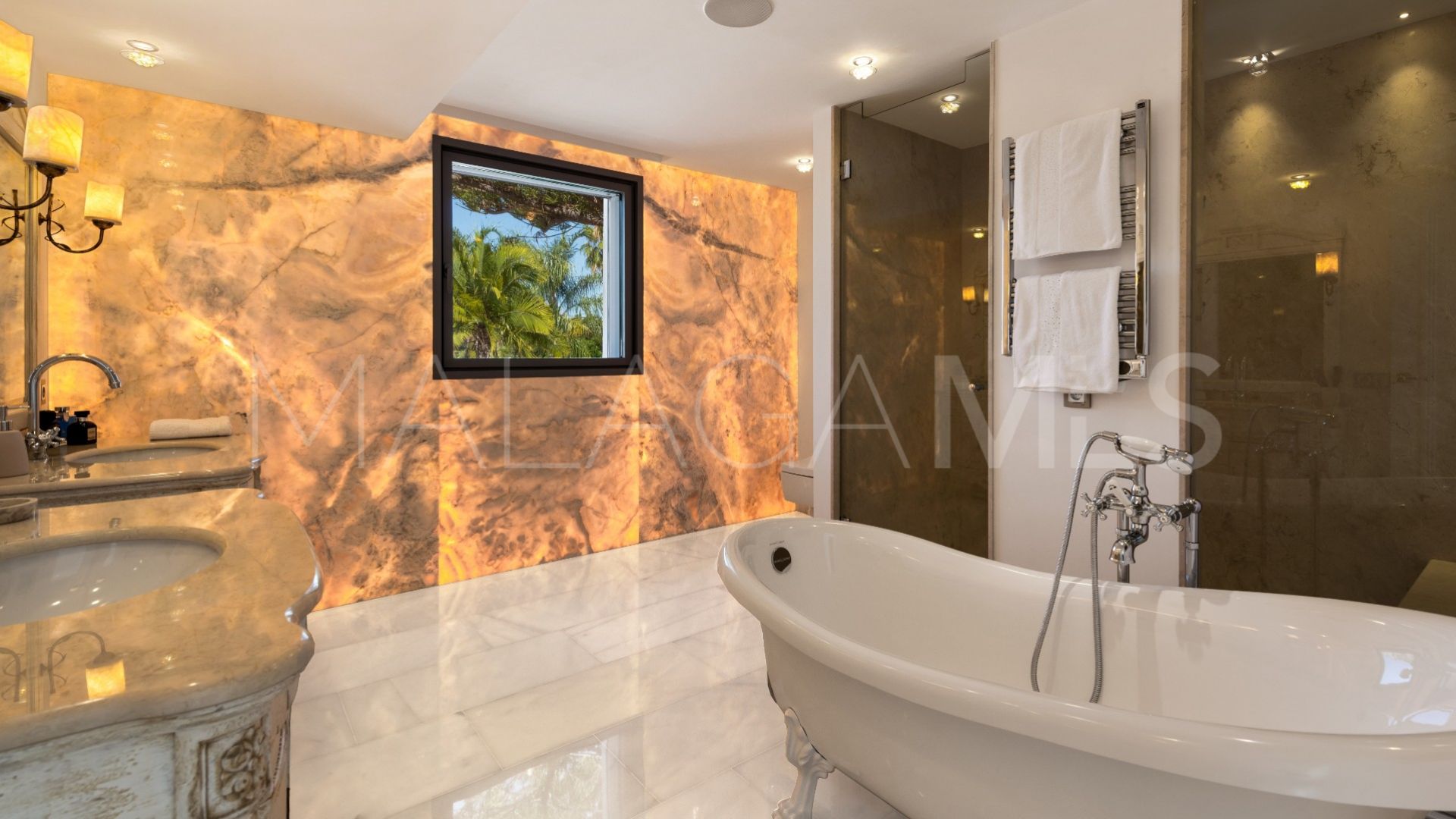 6 bedrooms villa for sale in La Cerquilla