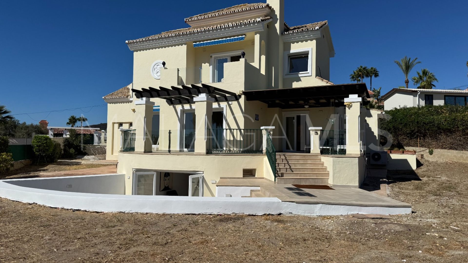 Villa for sale in Puerto Romano