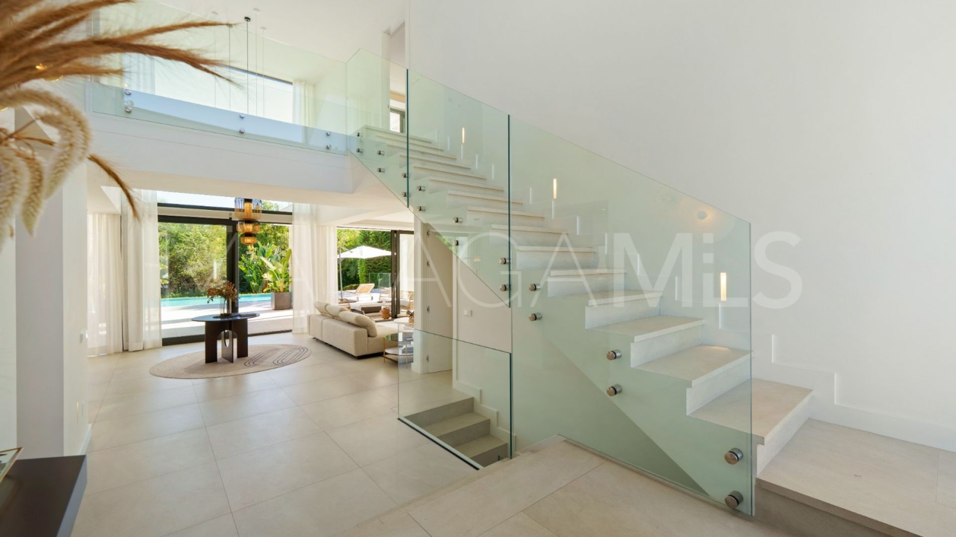 Villa for sale in Altos de Puente Romano