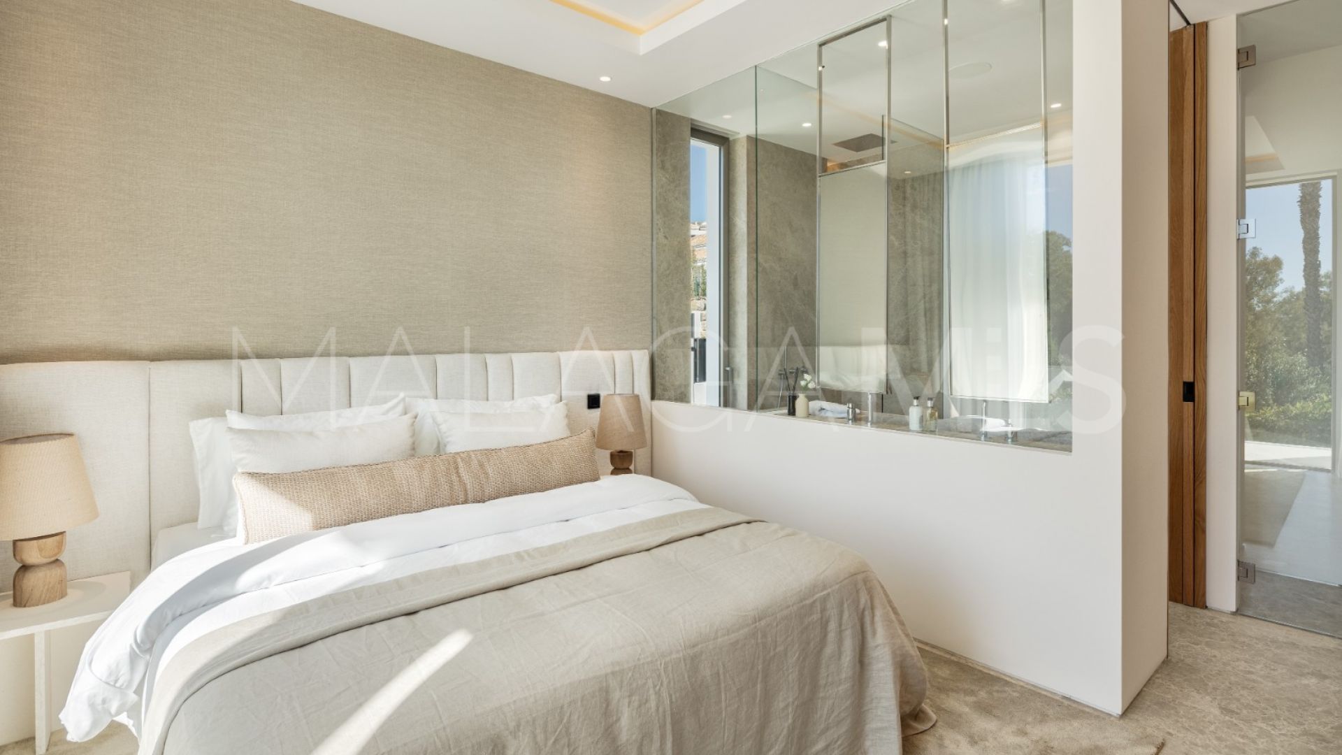 Villa in Aloha for sale