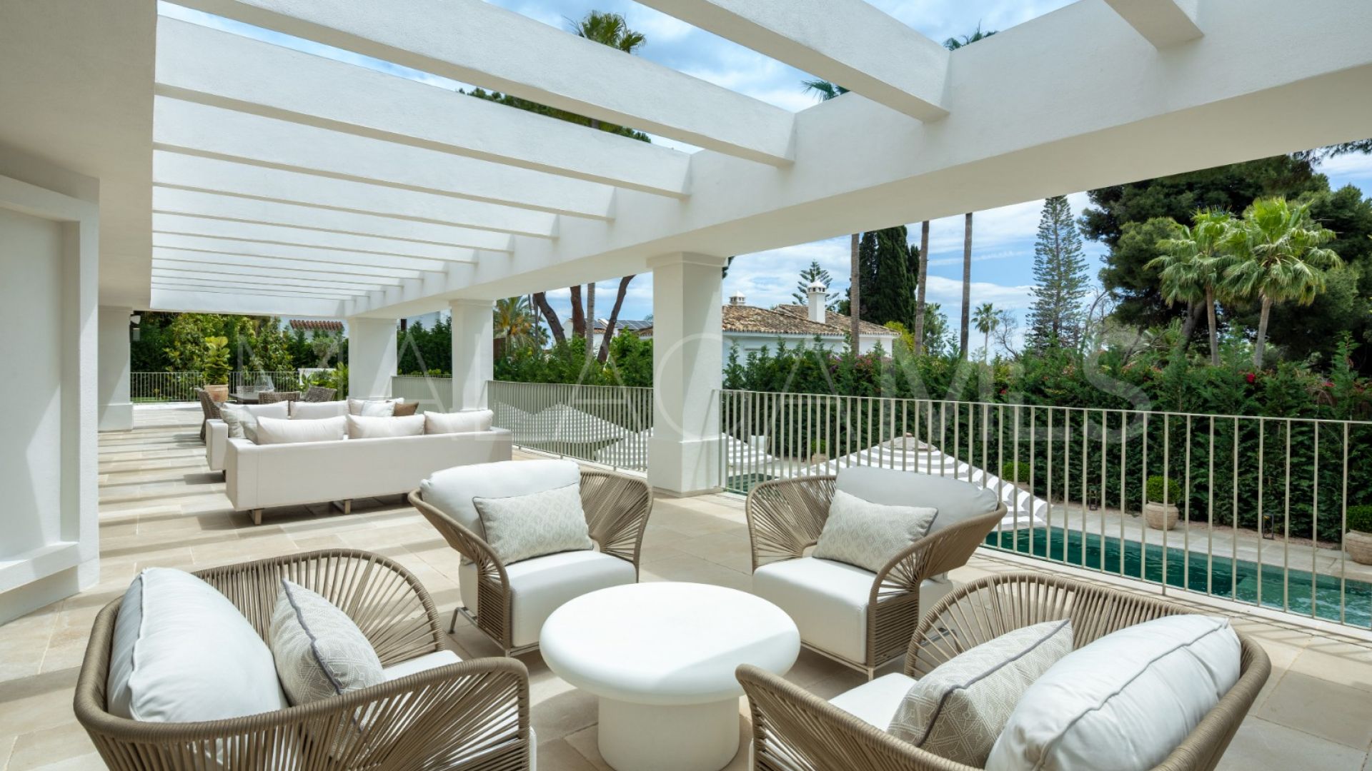 Villa for sale in Rocio de Nagüeles