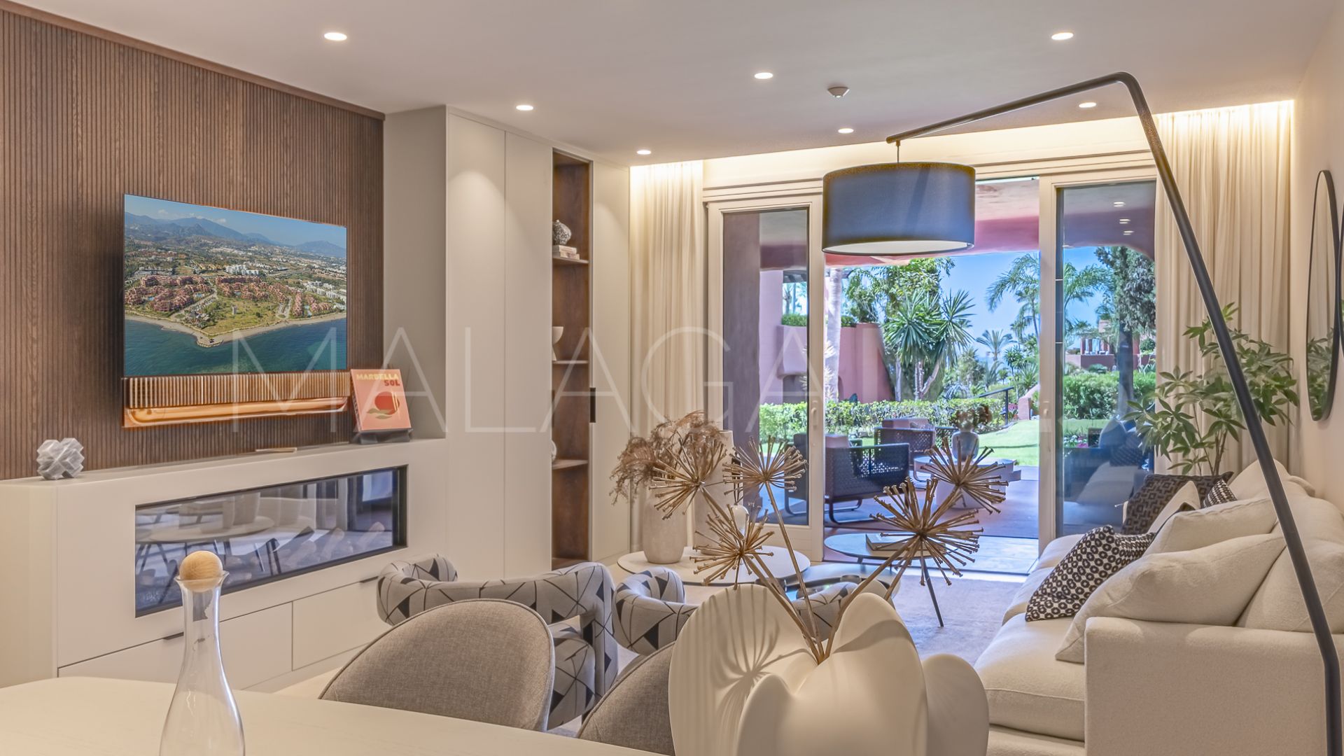 Estepona, apartamento planta baja for sale with 3 bedrooms