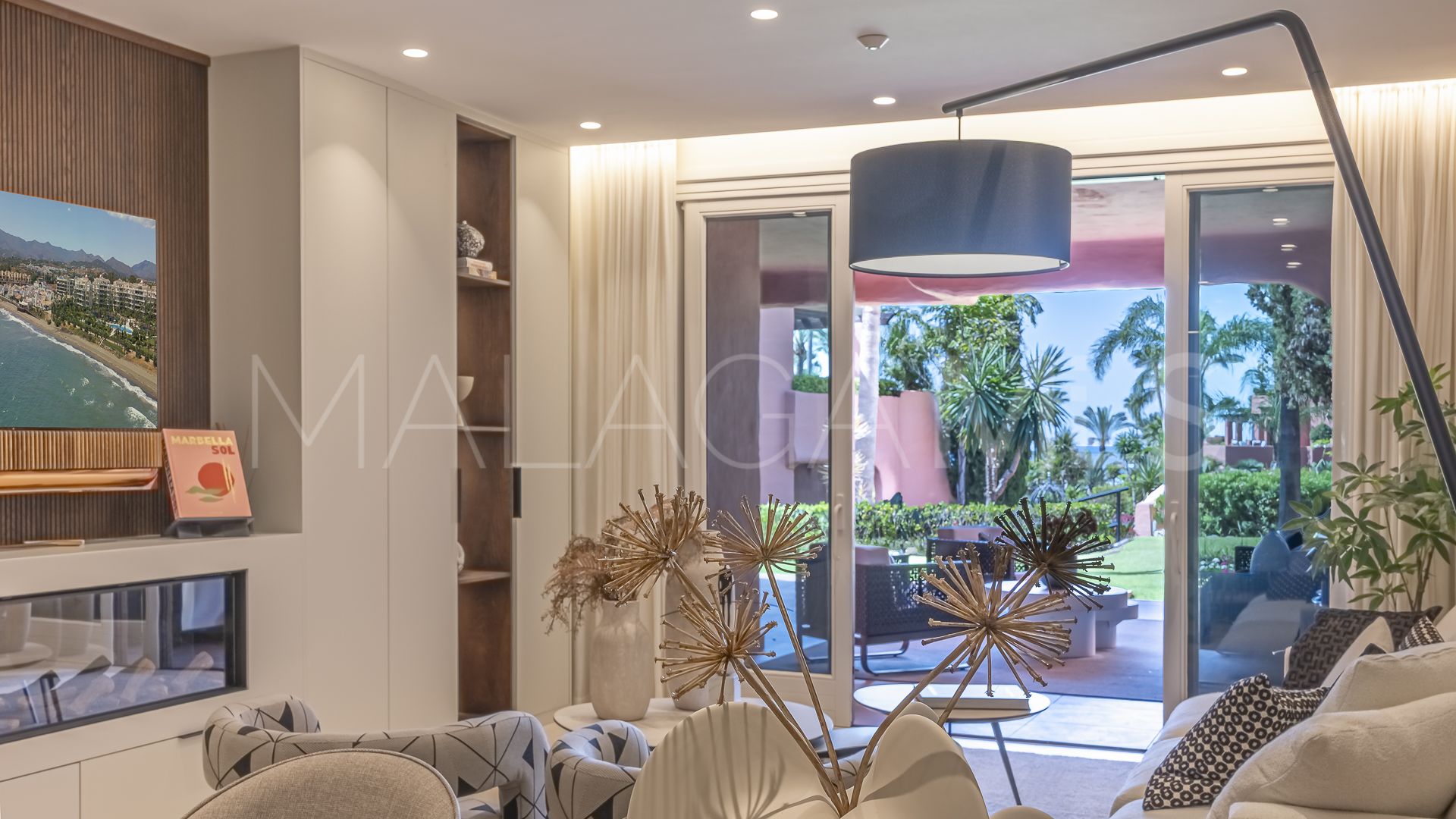 Estepona, apartamento planta baja for sale with 3 bedrooms