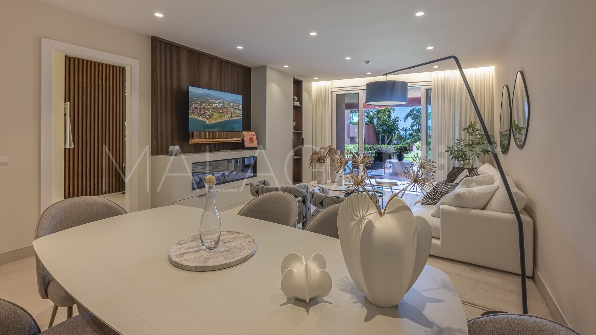 Estepona, apartamento planta baja for sale with 3 bedrooms