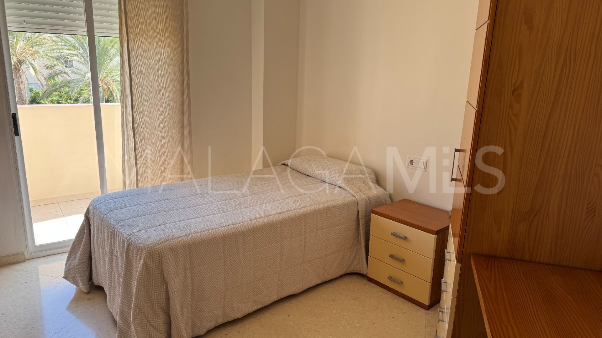 Takvåning for sale in Estepona