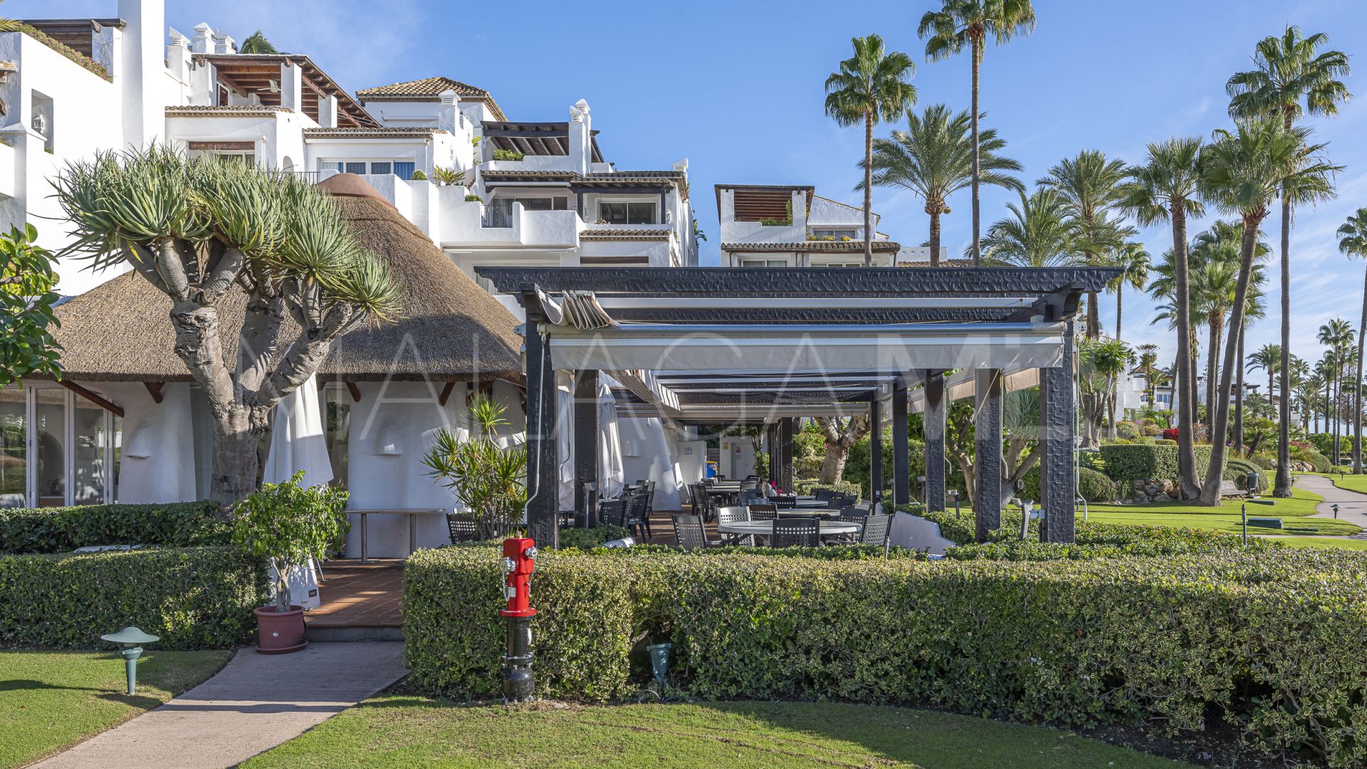 Markplanslägenhet for sale in Estepona