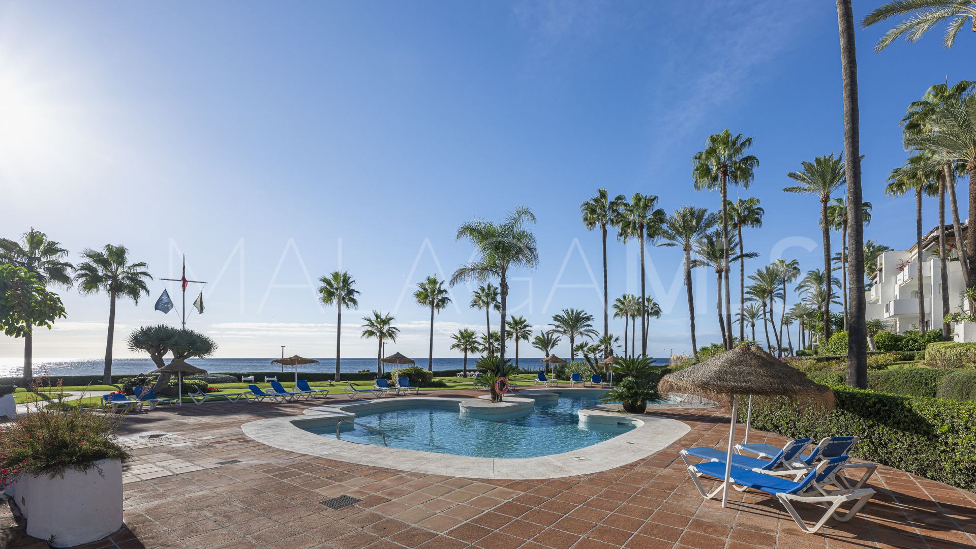 Markplanslägenhet for sale in Estepona