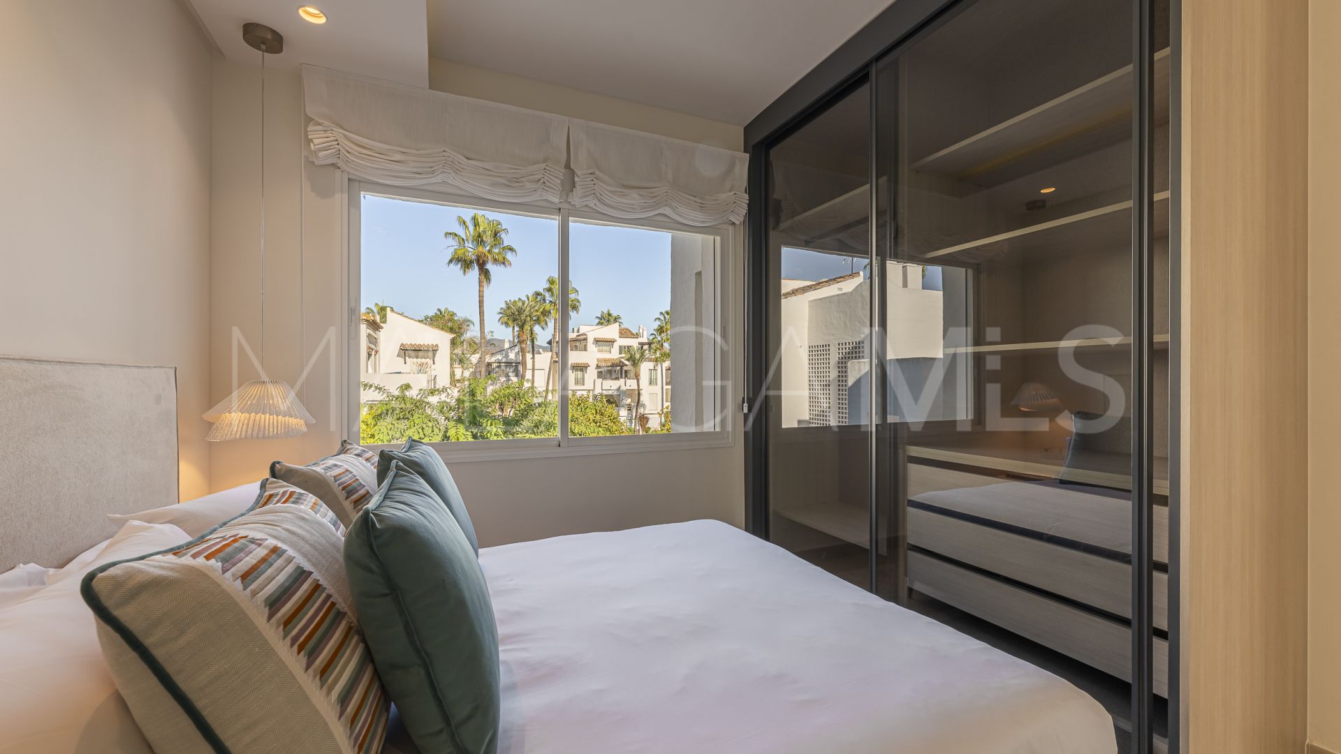 For sale Estepona apartment