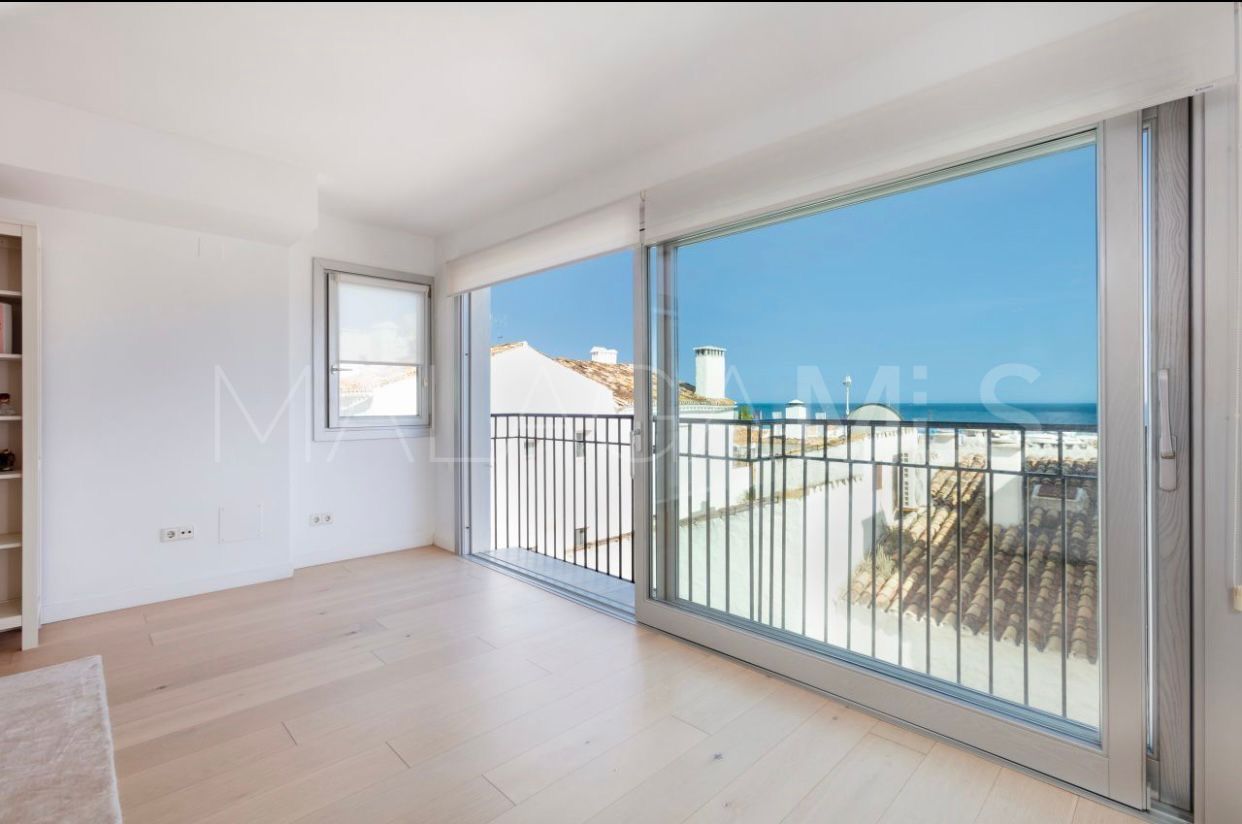 Wohnung for sale in Marbella - Puerto Banus